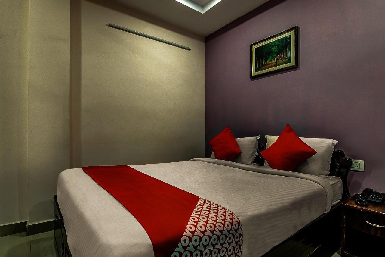 Oyo 8929 Stay Siddhartha Residency Jalāripeta Exterior foto